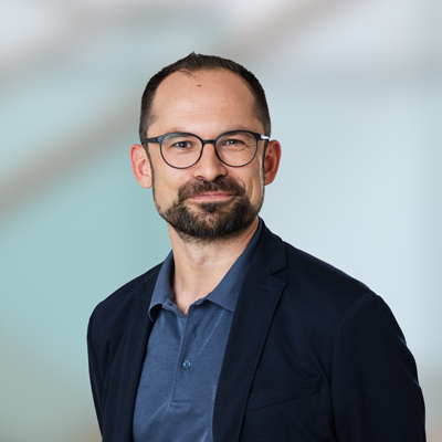 Prim. Dr. Johannes Hofer, Mitarbeiter der Barmherzigen Brüder Linz