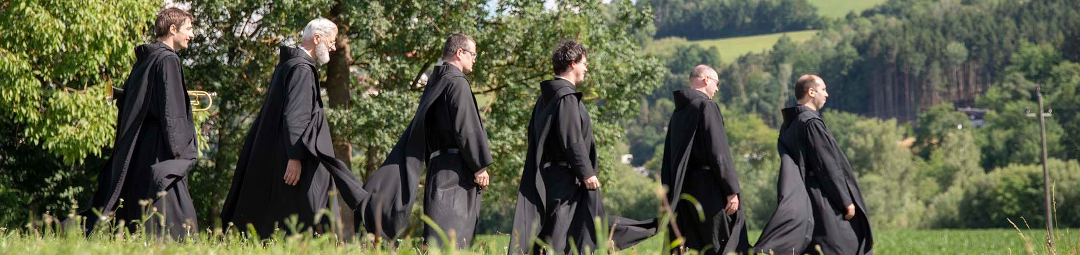 Ordensbrüder sind unterwegs