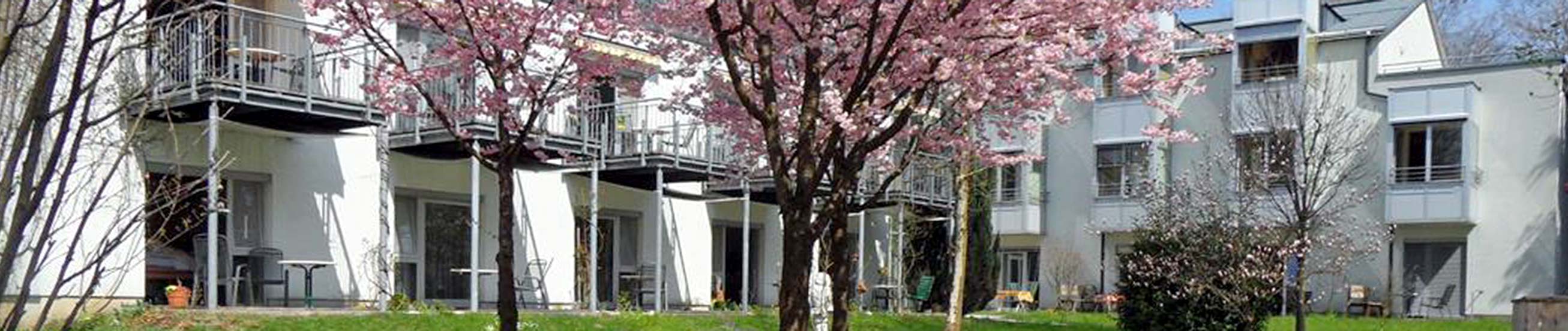 Das Bild zeigt das Raphael Hospiz in der Stadt Salzburg.