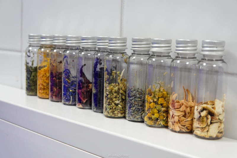 Frohsinn Blütentee Herstellung