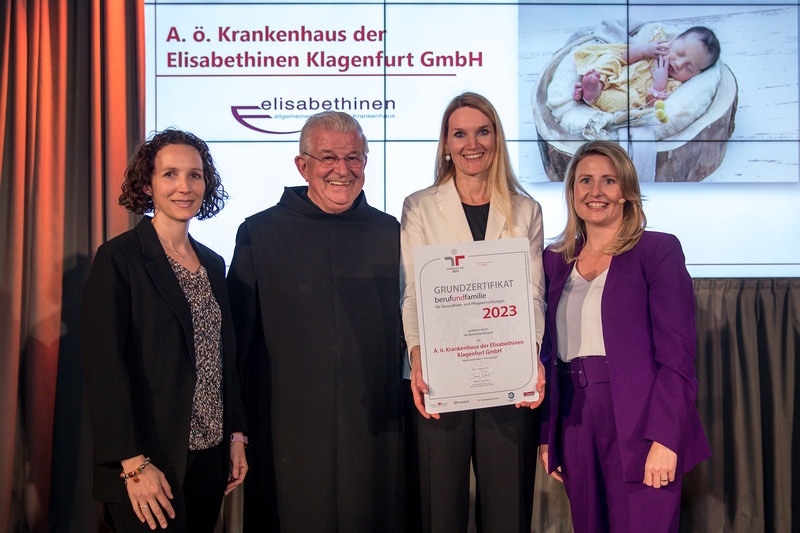 Zertifikatsverleihung / Harald Schlossko