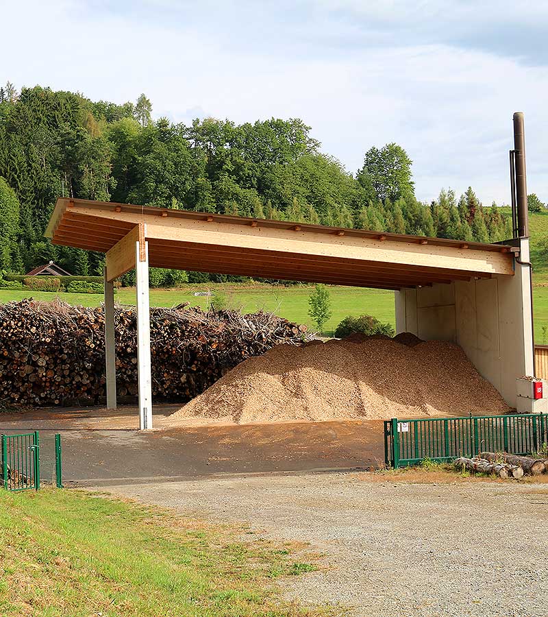Das Bild zeigt die Hackschnitzelanlage in Kainbach.