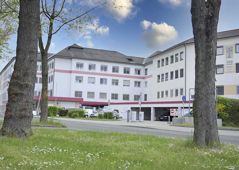 Das Bild zeigt das Elisabethinen Krankenhaus Klagenfurt.