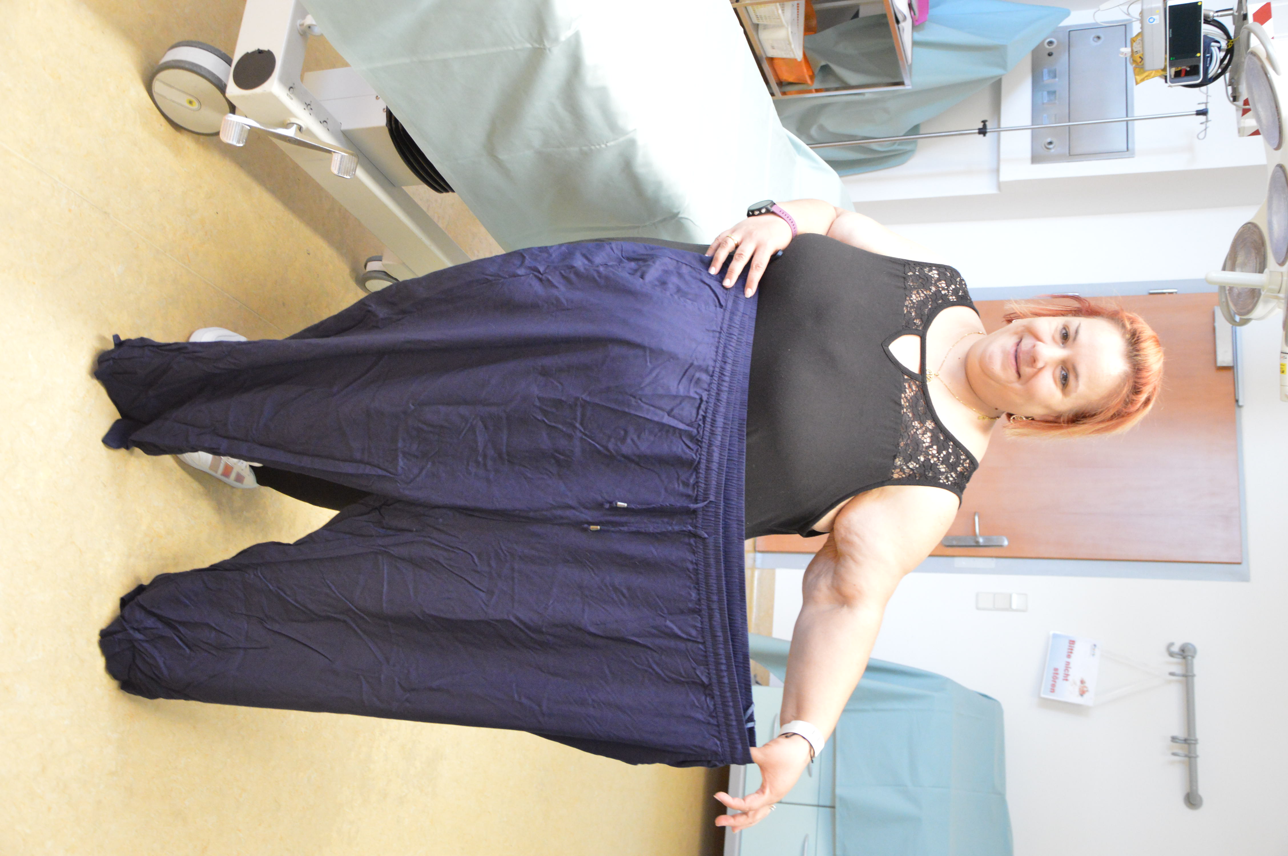 Claudia Rosegger mit Hose