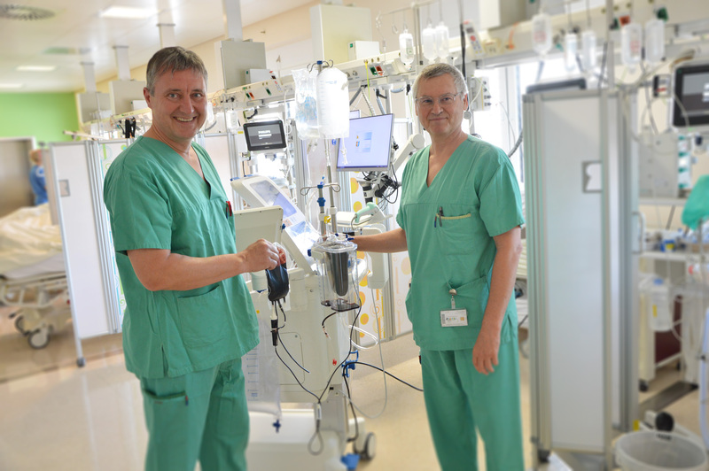 Intensivstation Prim. Dr. Zink, EOA Dr. Pojer 