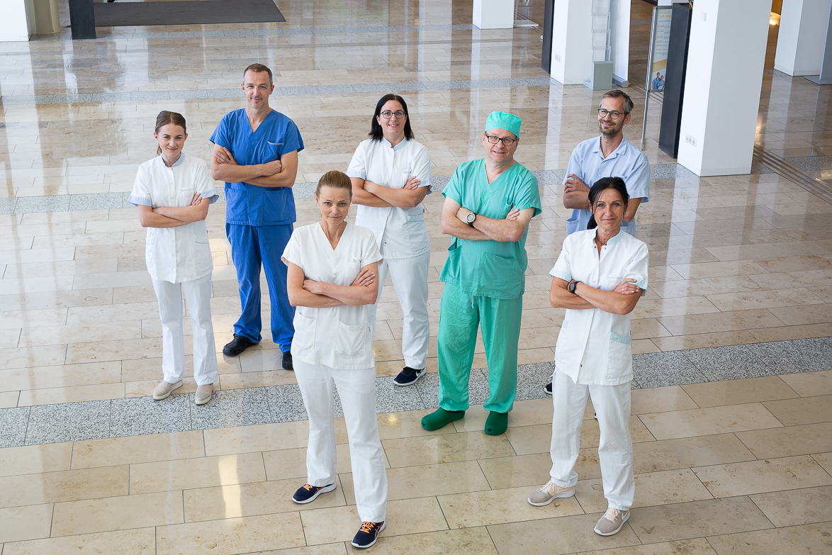 Das Bild zeigt Mitarbeitender der Barmherzigen Brüder.