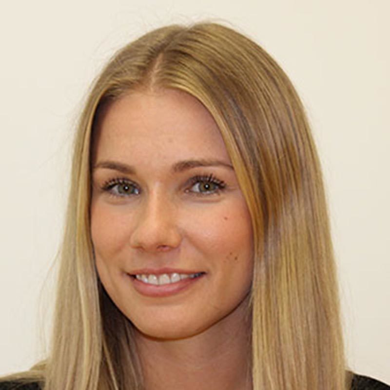 Samanta K. - Mitarbeiterin der Barmherzigen Brüder Salzburg