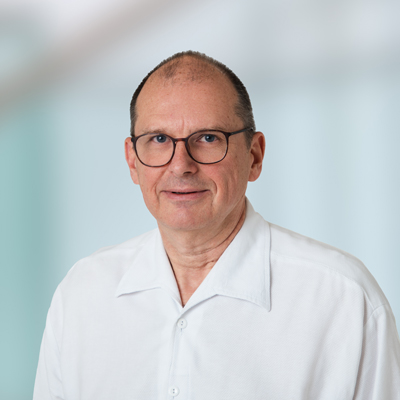 OA Dr. Wolfgang Lange, Mitarbeiter der Barmherzigen Brüder Linz