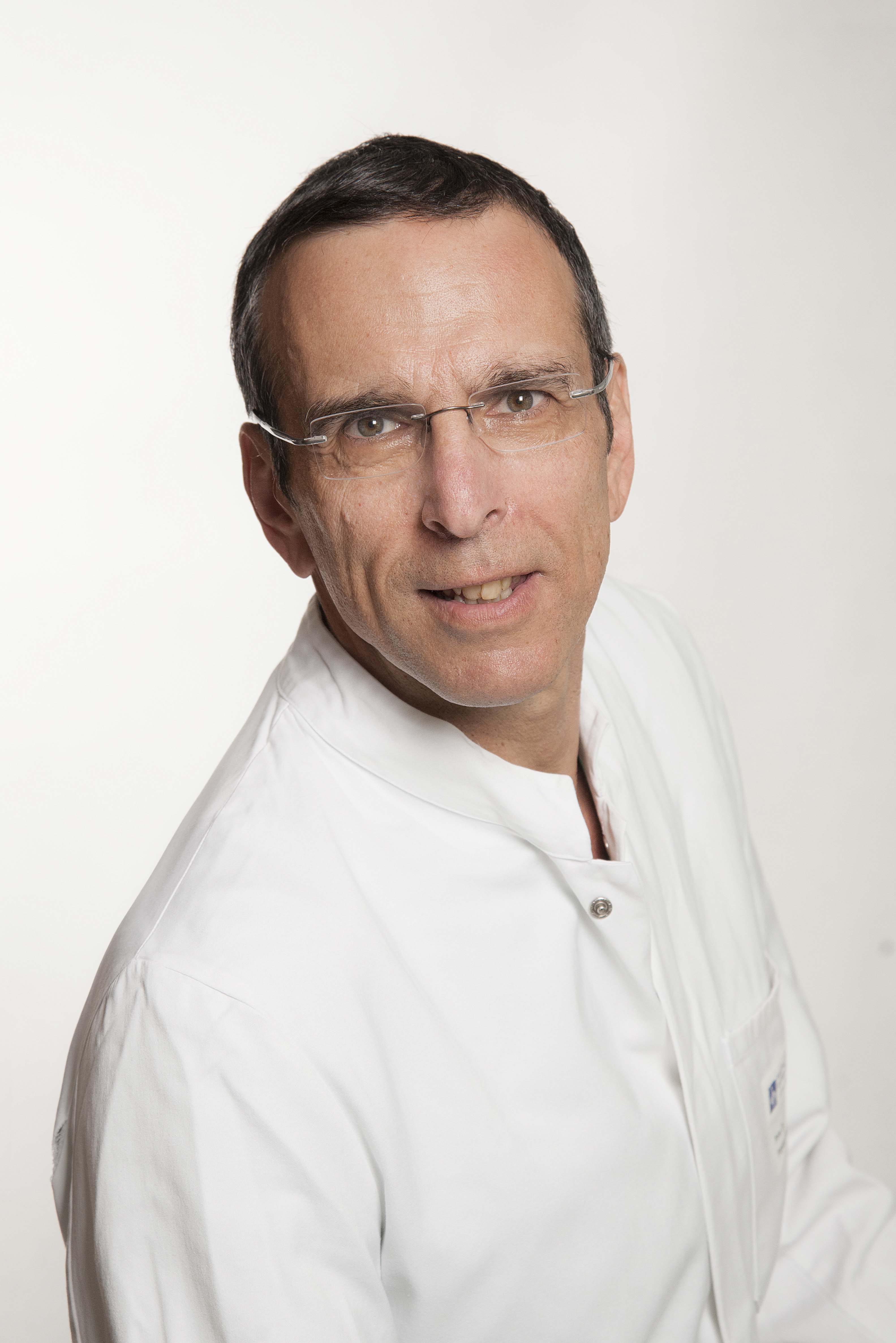 Prim. Dr. Freydun Ronaghi, MBA Vorstand der Abteilung für Gynäkologie und Geburtshilfe