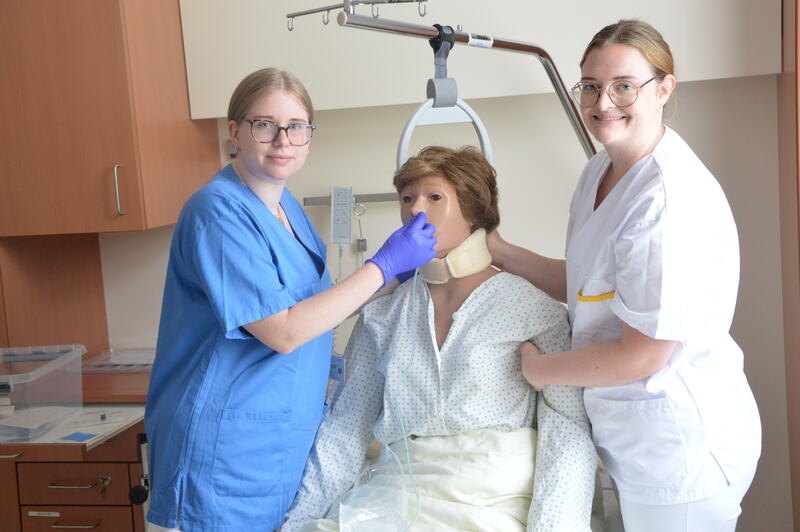 PFA Morak Viktoria und DGKP Magdalena de Monte, Study Nurse 