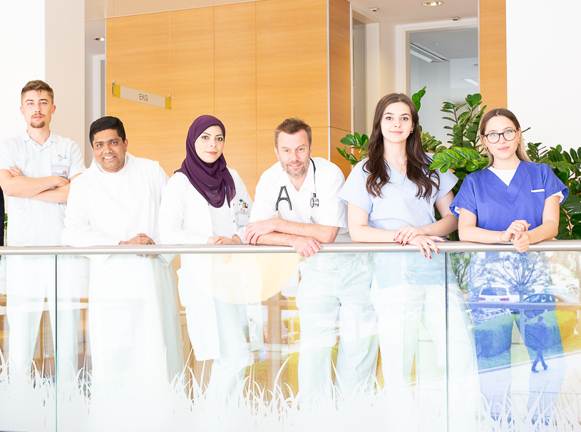 Das Bild zeigt Mitarbeiter der Barmherzige Brüder Linz.