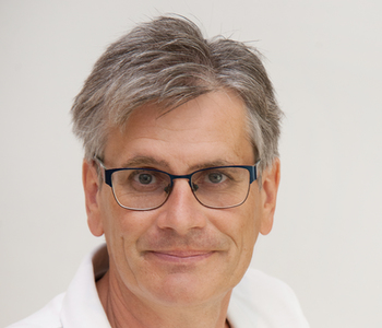 OA Dr. Maximilian Tomka