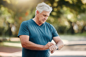 Link zum Granatapfel Artikel Smartwatch-Gesundheitscheck am Handgelenk