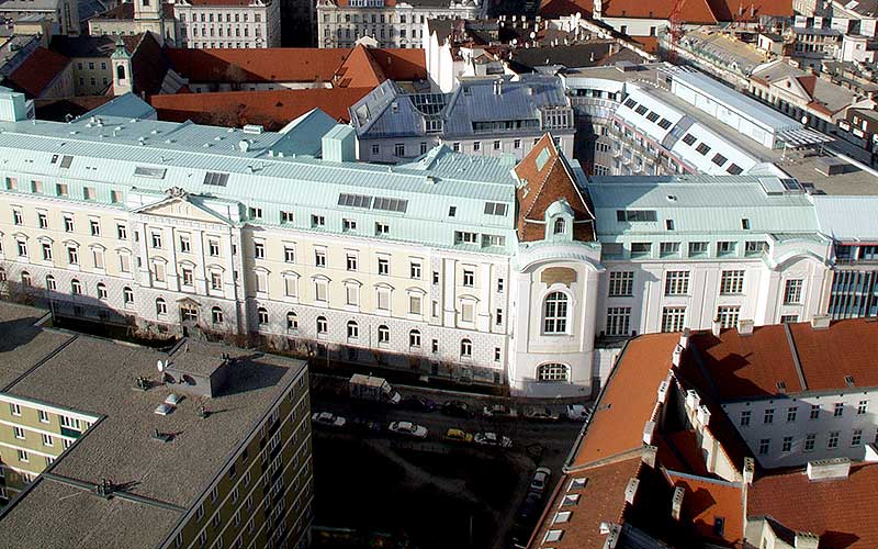 Das Bild zeigt das Wiener Krankenhaus der Barmherzigen Brüder