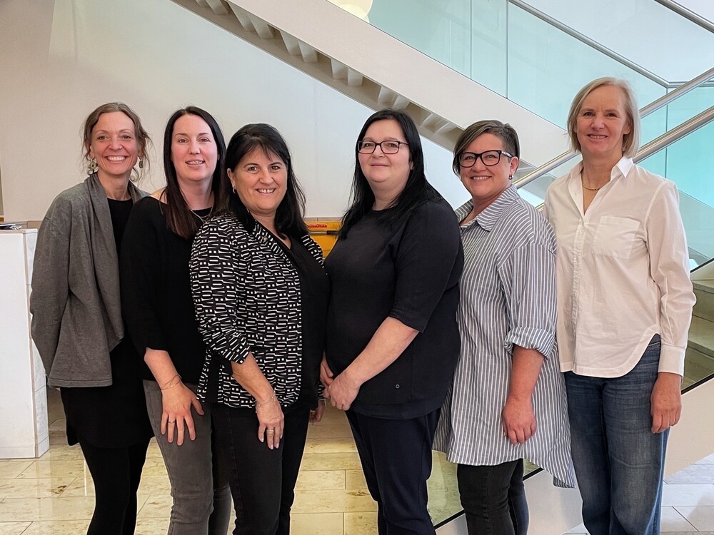 DGKP Elisabeth Grüneis; DGKP Katharina Grims, BSc; Pflegedirektorin DGKP Doris Hofer, MBA; DGKP Kerstin Klug, BSc, ZWM®; DGKP Theresia Bader, BA, Akad. APN; Stv. Pflegedirektorin DGKP Martina Asen, MSc