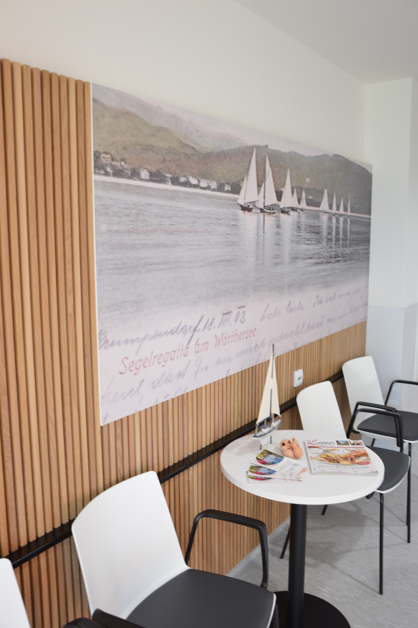 Wörtherseetapete im Geriatrischen Tageszentrum Sankt Elisabeth 